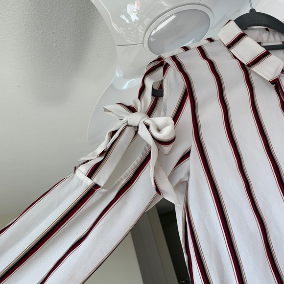 White blouse with red stripes and bowknot great for business casual/smart casual - Picture 3 of 5